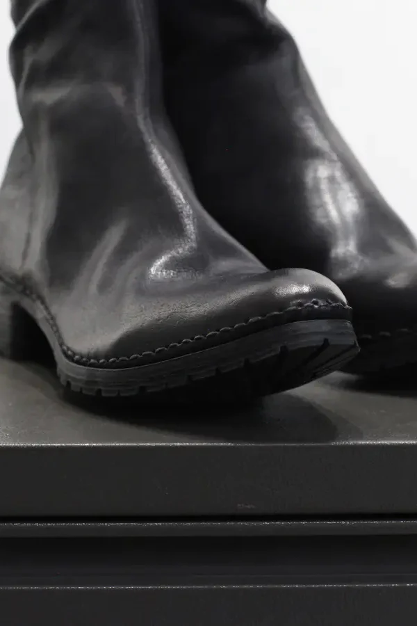 A 1923 Horse leather boots SS18-FD14 - Image 3