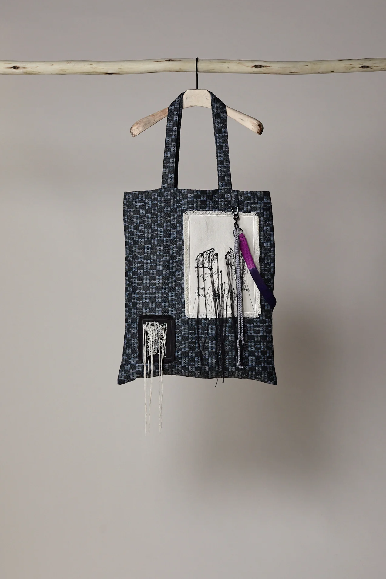 Song for the mute "hands up" handbag 211_TOTEO1E7_LEGOBLU - Image 8